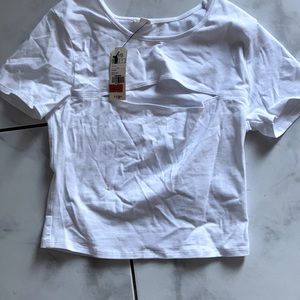 Garage white t